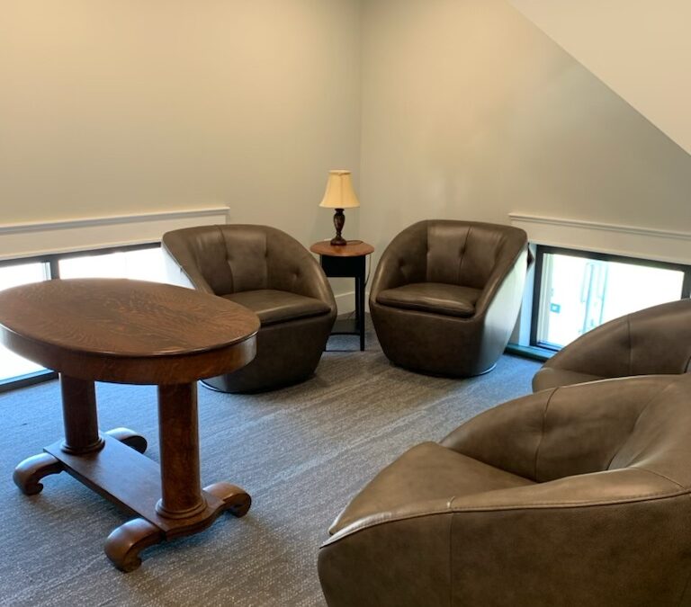 New chairs for the reading room