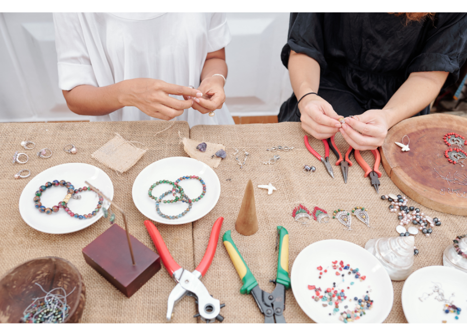 Jewelry class image